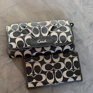 Coach Signature Black and Gray Wallet Duo